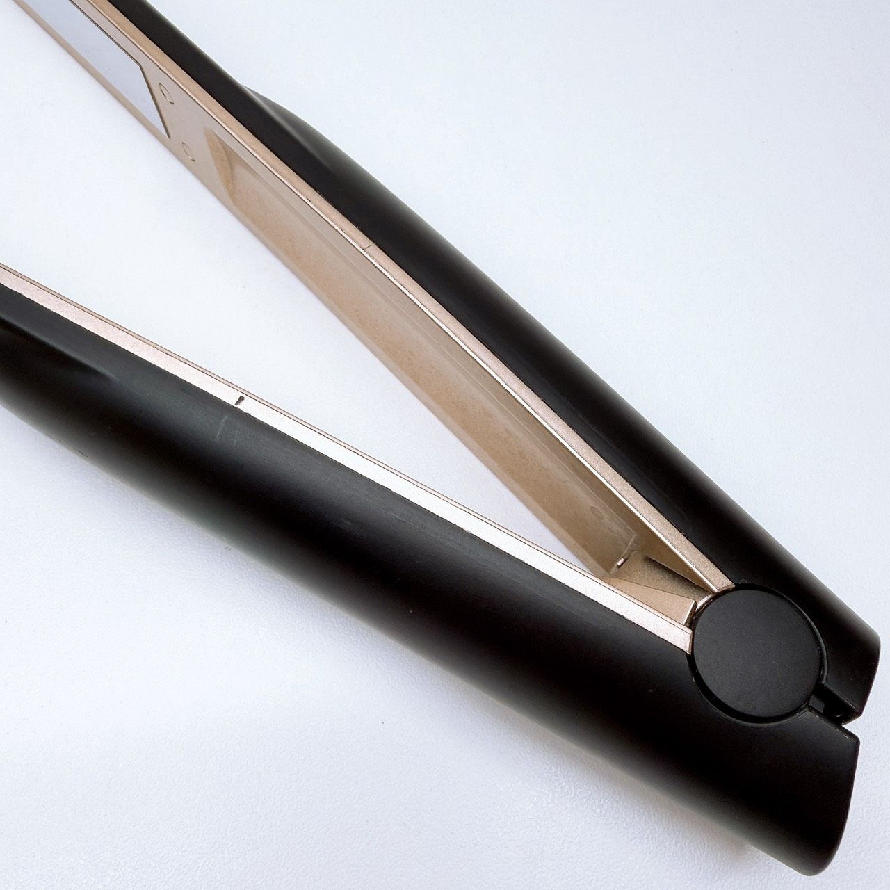 ほぼ未使用》 ケアプロ 超音波 アイロン ストレート CARE PRO - メルカリ