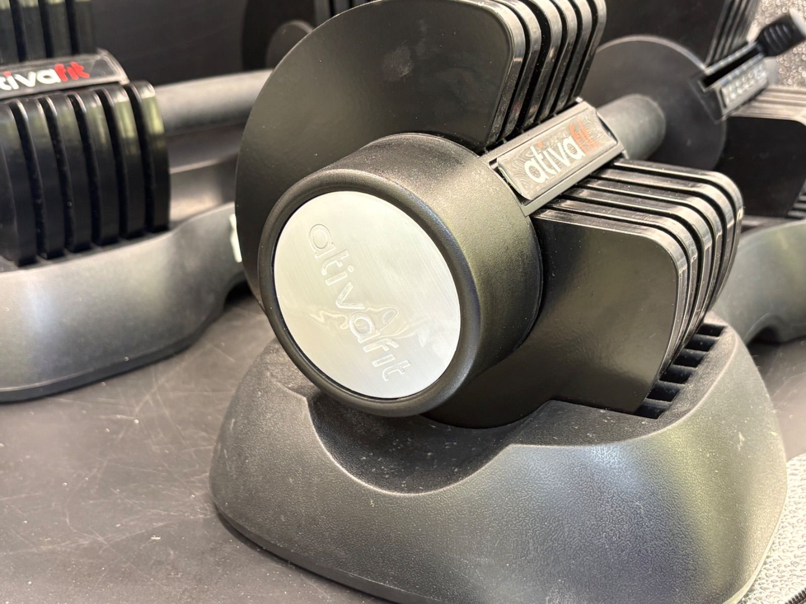 ATIVAFIT 可変式ダンベル 20kg ×2個セット - メルカリ