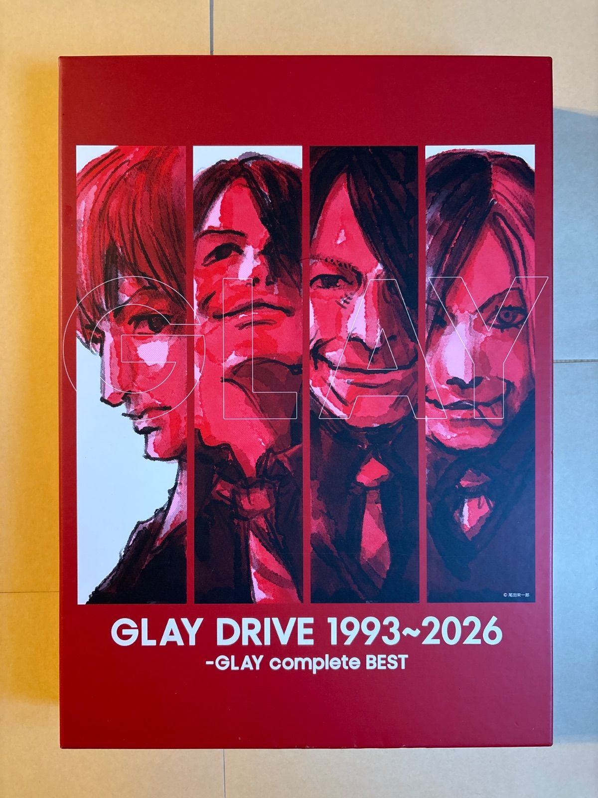 や*と様 GLAY DRIVE 1993~2026 G-Direct限定版 ALBUM｜GLAY公式サイト