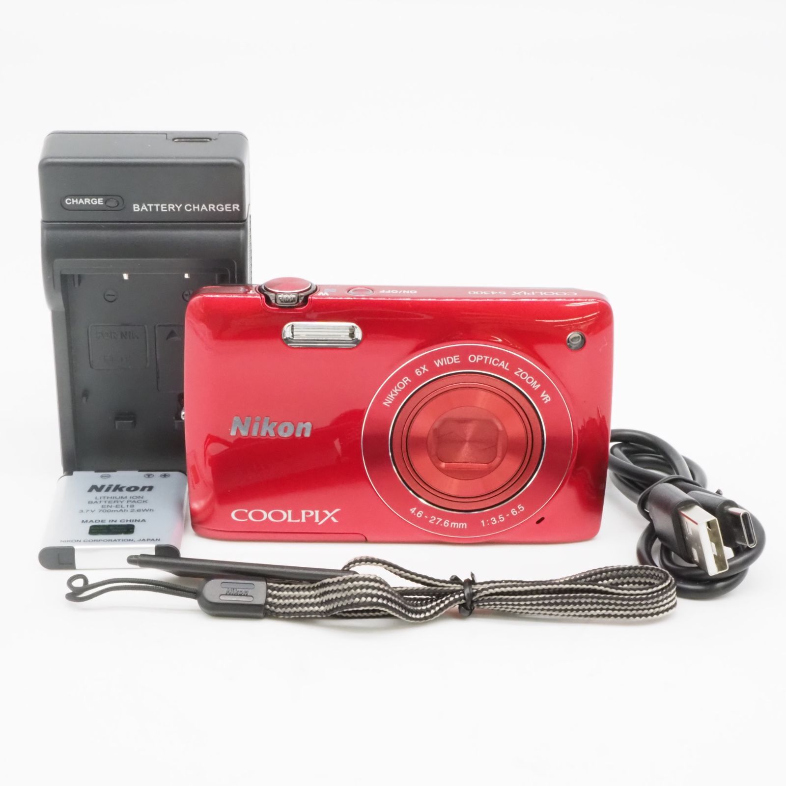 画面に細かな擦れありますが□極上品□ Nikon COOLPIX S4300