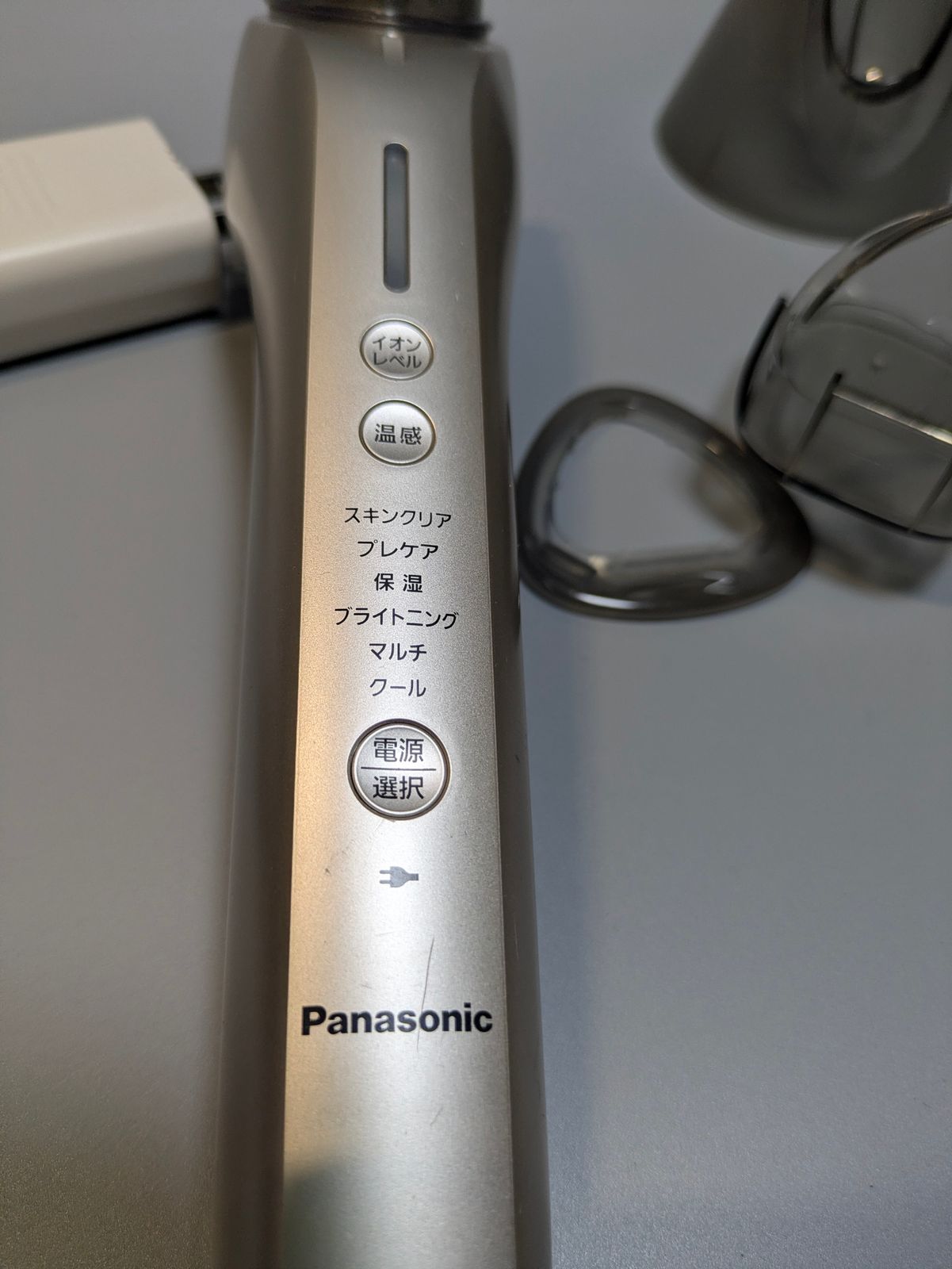 美品】パナソニック 美顔器 イオンエフェクター 高浸透タイプ ゴールド