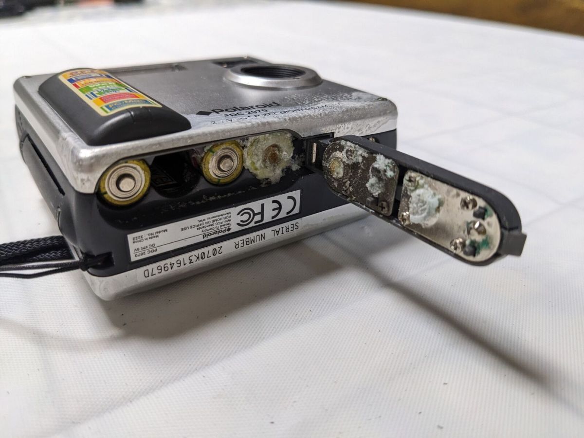 ☆ジャンク☆ Polaroid PDC 2070 コンパクトデジタルカメラ