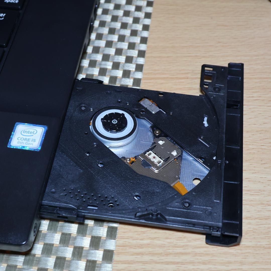 Win11公式対応8世代i5/メ8G/新品SSD480G/DVD/カメラ/無線 - メルカリ