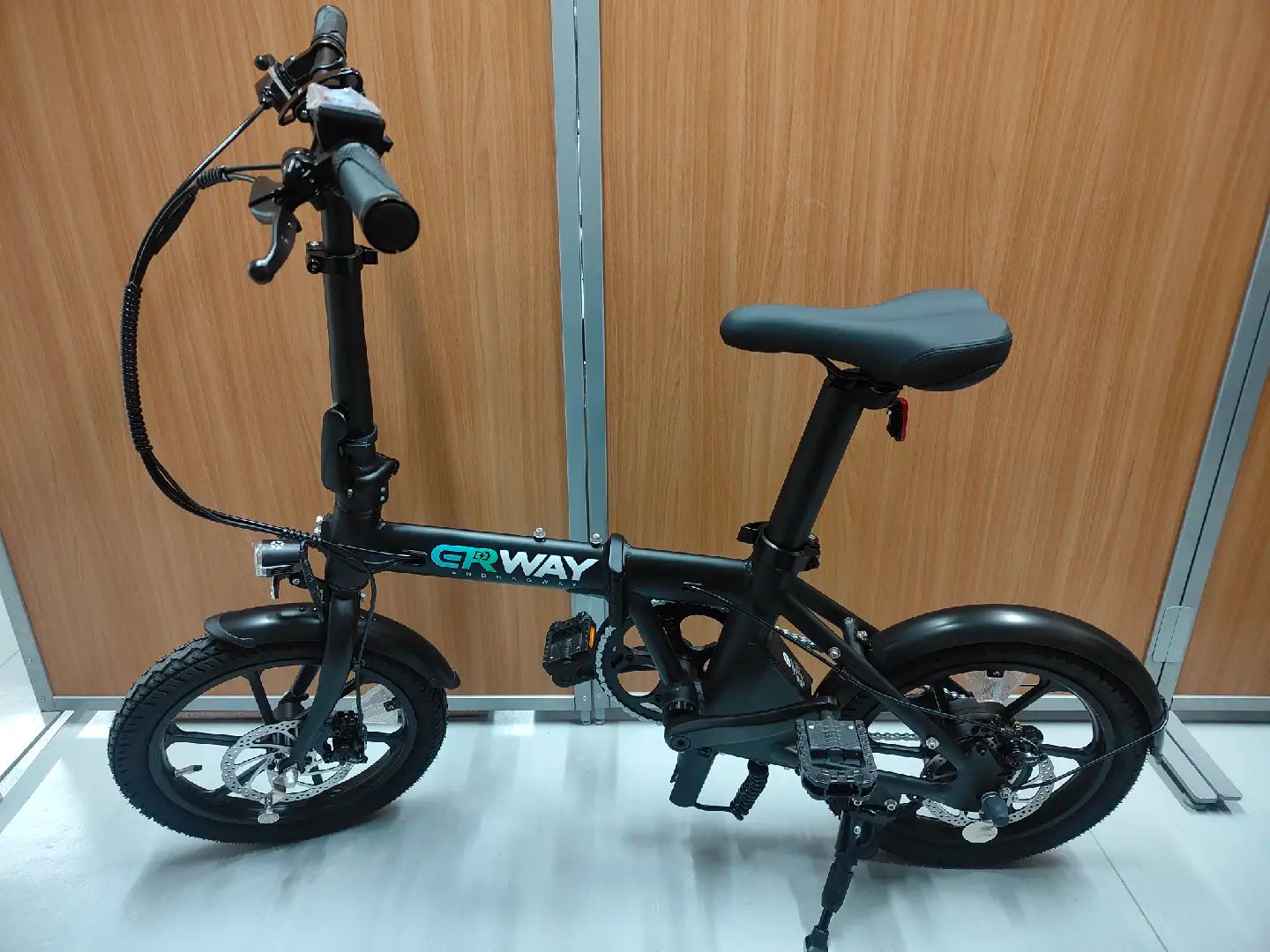 新生活応援セール開催中！】電動アシスト自転車ERWAYA01 Liteブラック