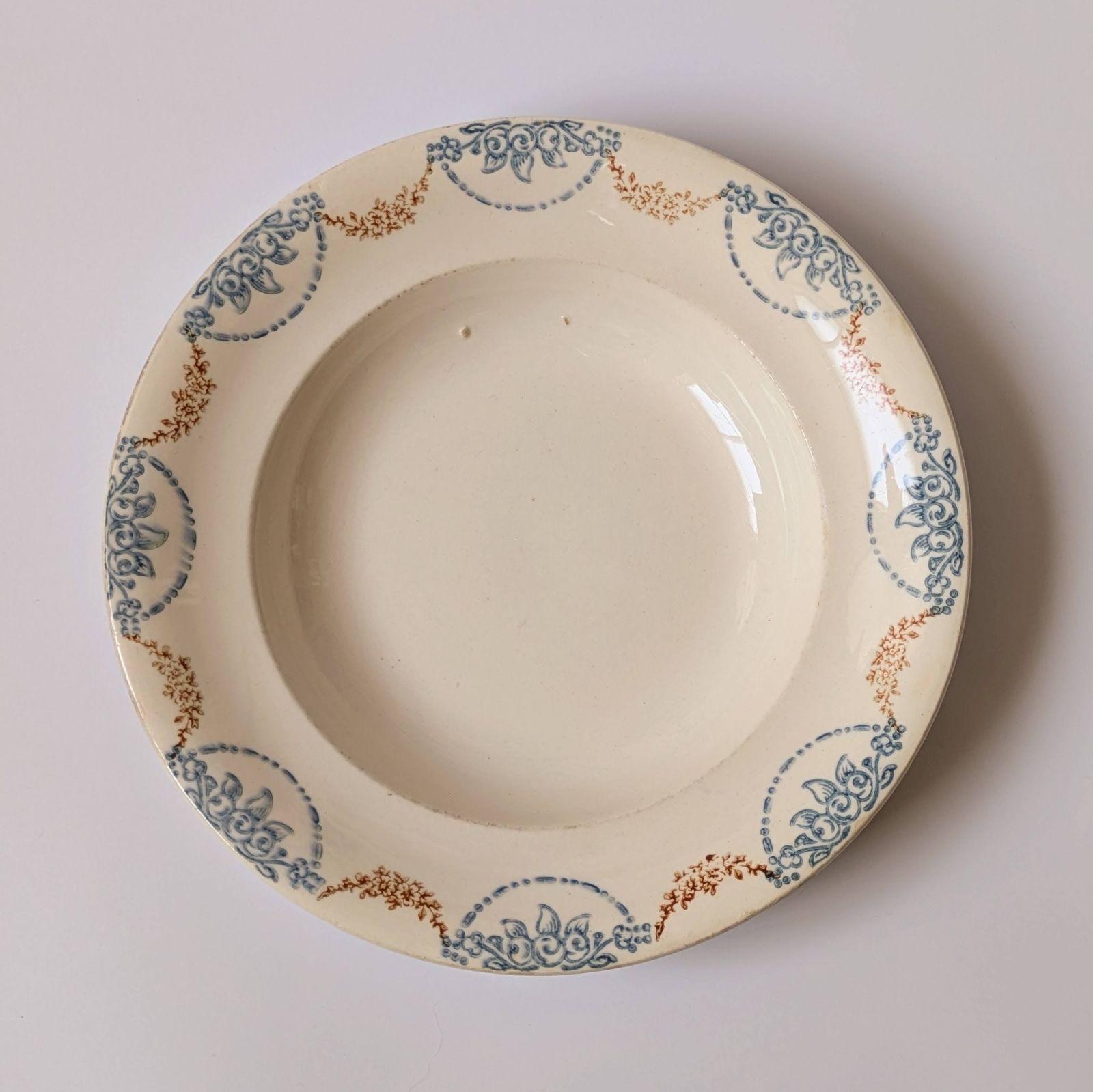 フランスアンティーク 深皿 スーププレート ロンウィ Longwy Toul A