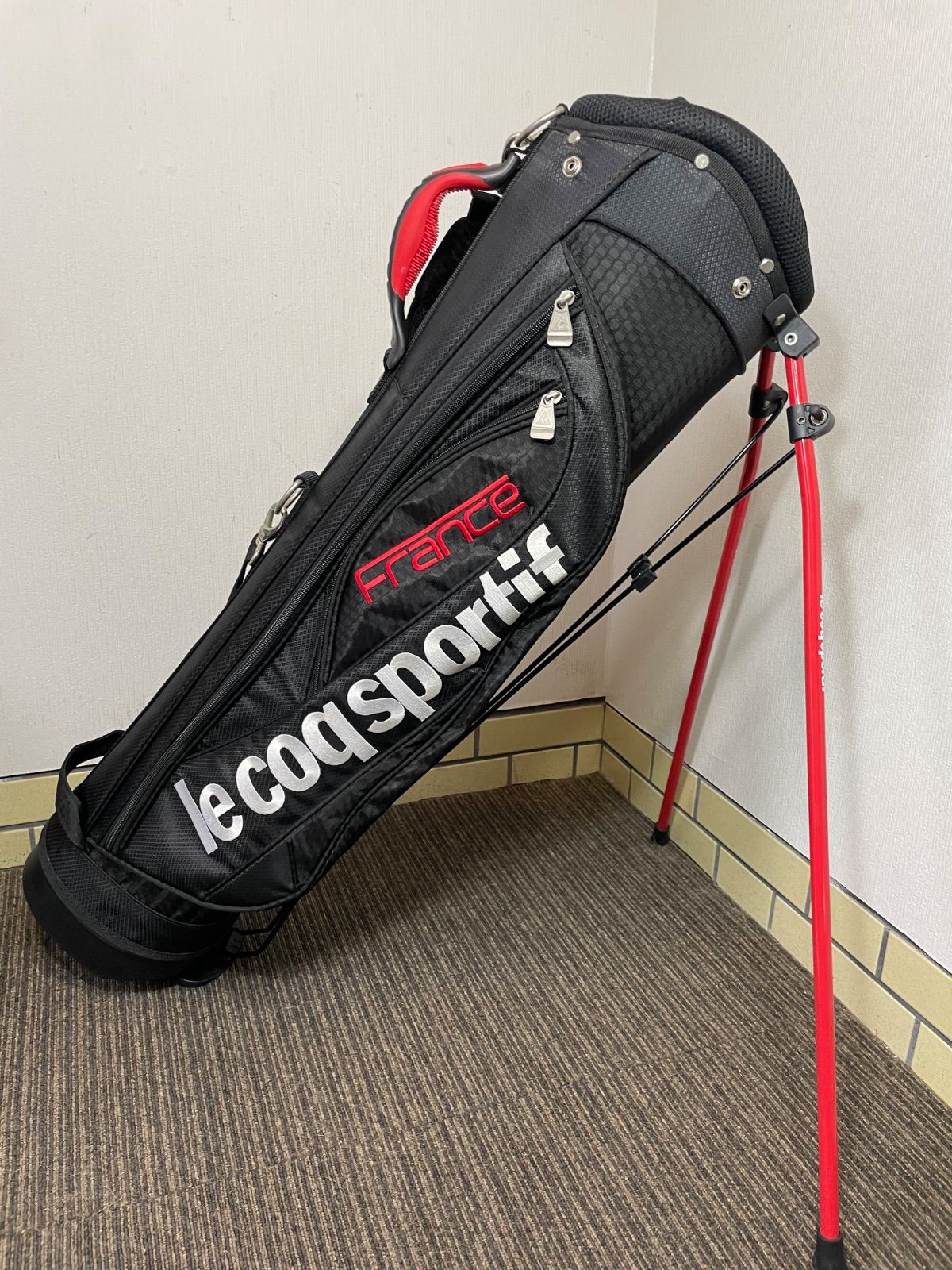 美品❗️ le coq sportif スタンド式キャディバッグ 軽量 ブラック