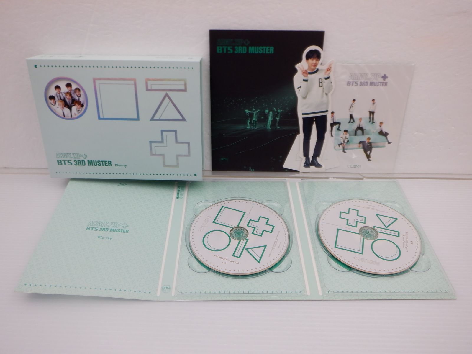 限定盤 BTS Blu-ray ARMY.ZIP+ 3RD MUSTER 日本語字幕なし - メルカリ