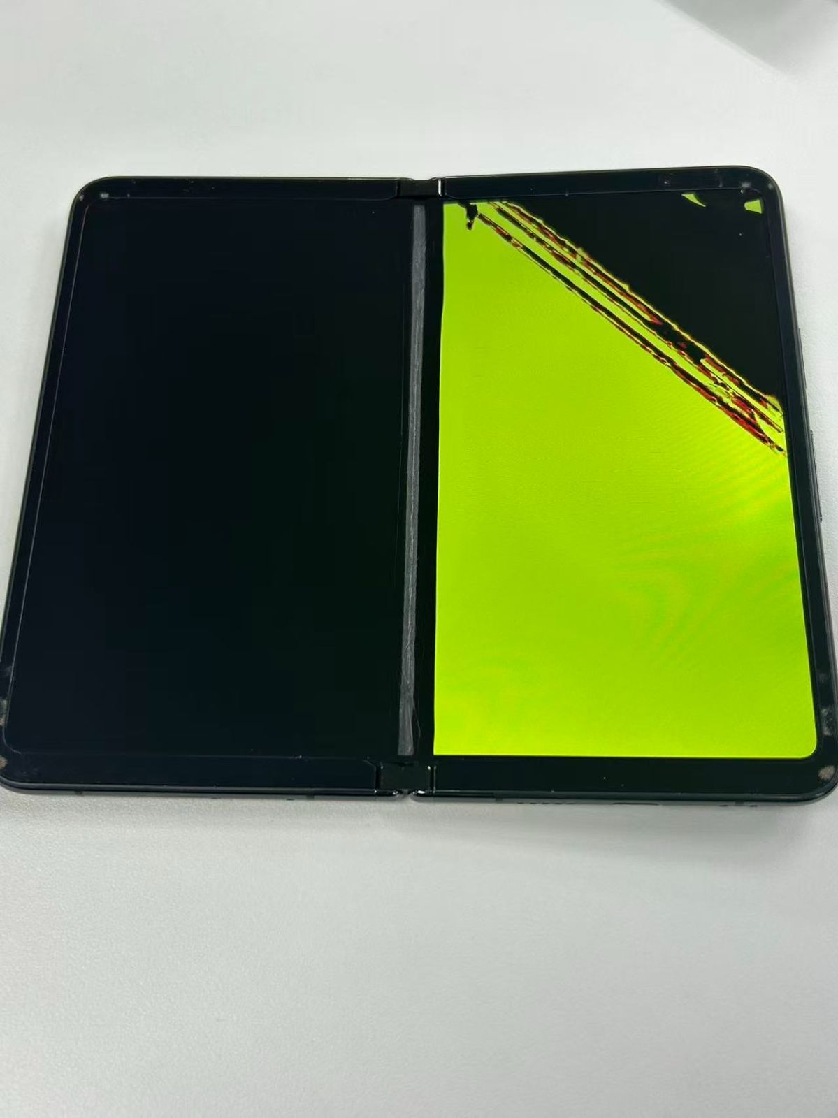 ジャンク品】Google Pixel Fold 256GB オブシディアン - メルカリ