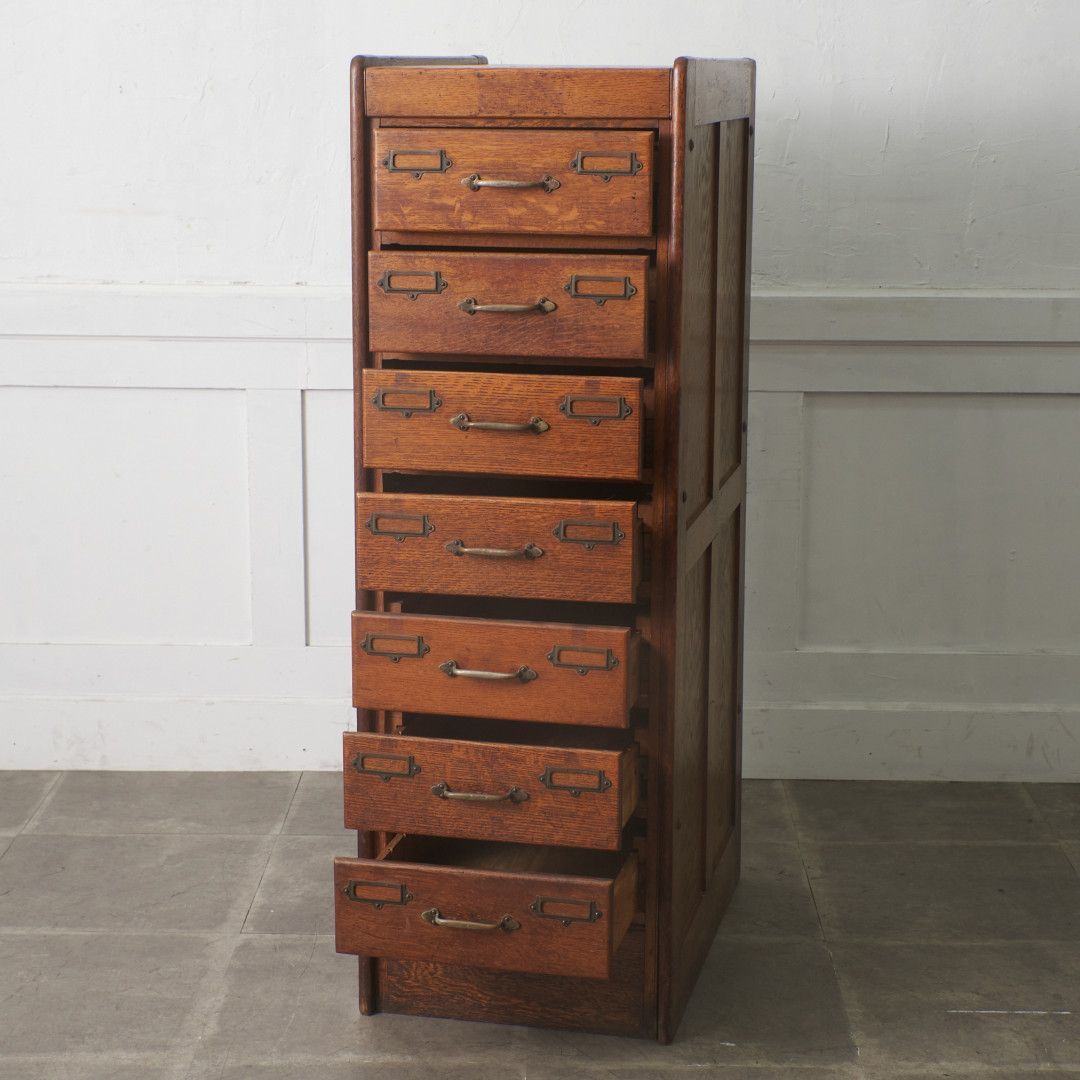 英国 アンティーク チェスト 7段 オーク ドロワー 引き出し 収納家具