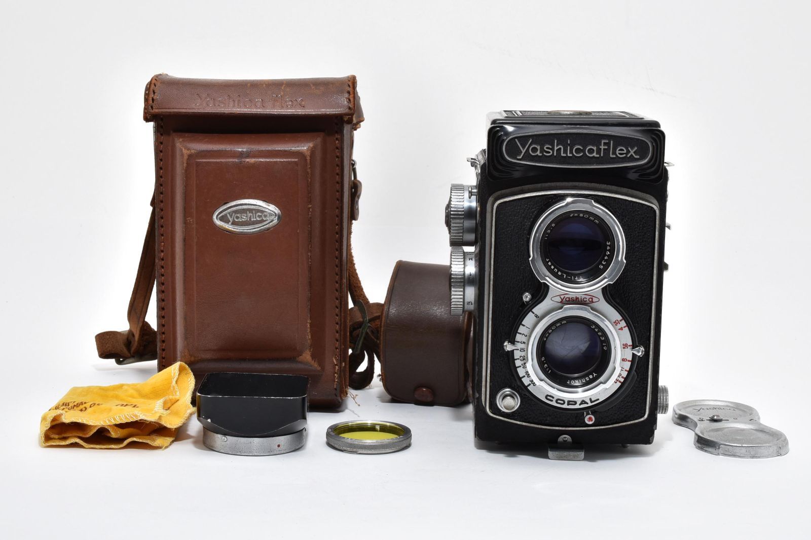 4917 ヤシカ Yashica Yashicaflex Model C 80mm F/3.5 二眼レフ