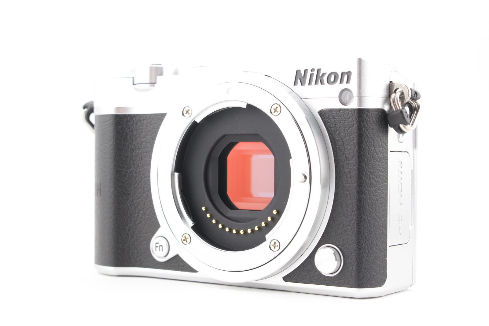 ☆極上美品☆《ショット数641回 》ニコン Nikon Nikon1 J5 ボディ