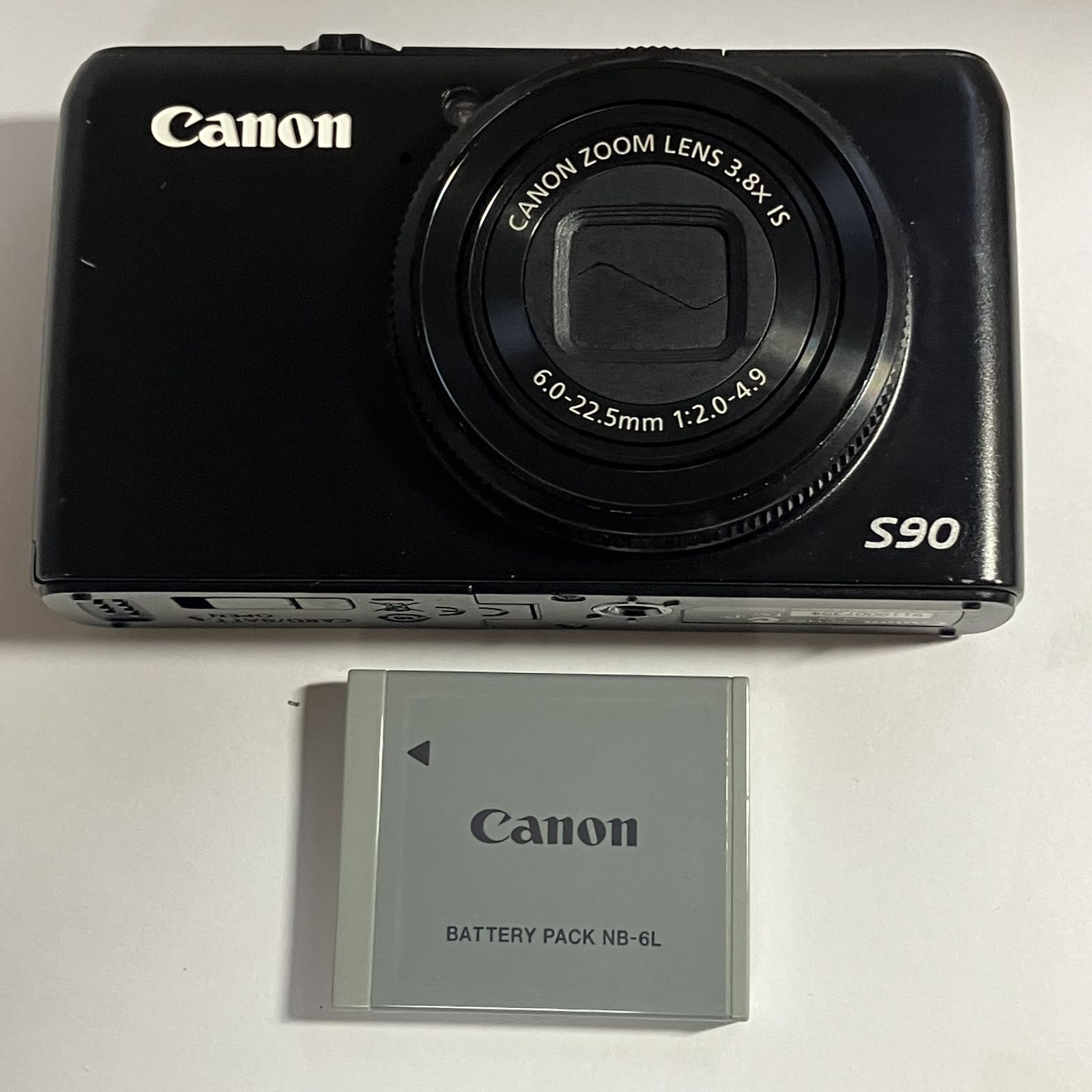 6183 【難あり品(ジャンク）】 Canon Powershot S90 Compact Digital