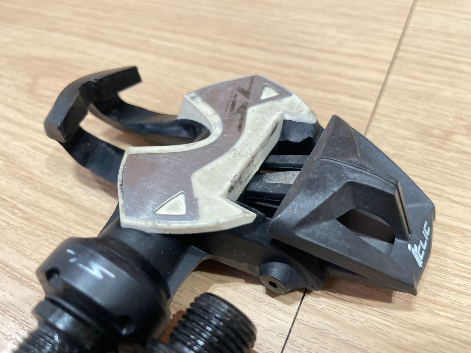 P3915 □USED□MAVIC マビック ZXELLIUM SL ゼリウム ビンディング