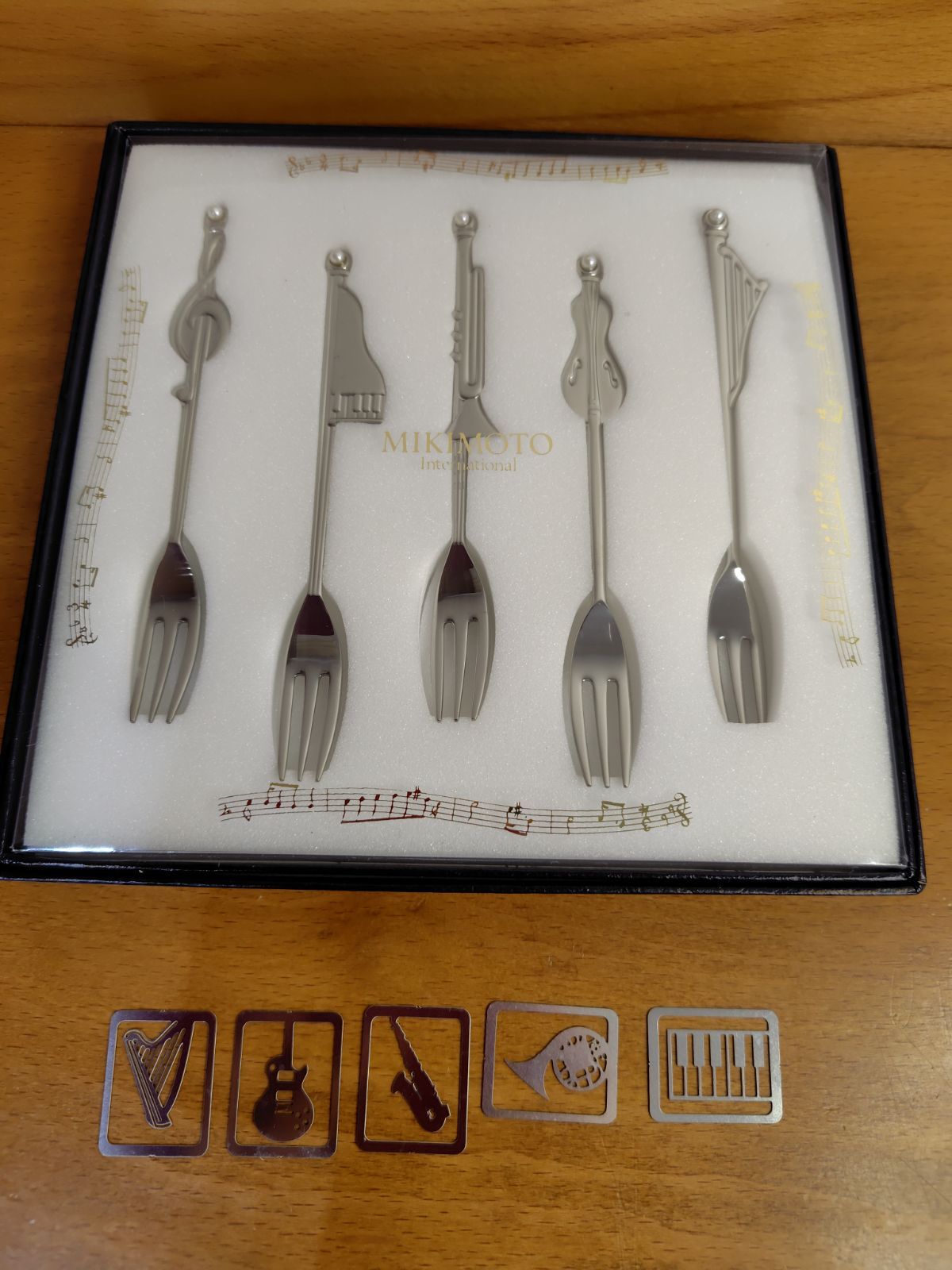 ミキモト フォーク5個セットとクリップ5個 - メルカリ