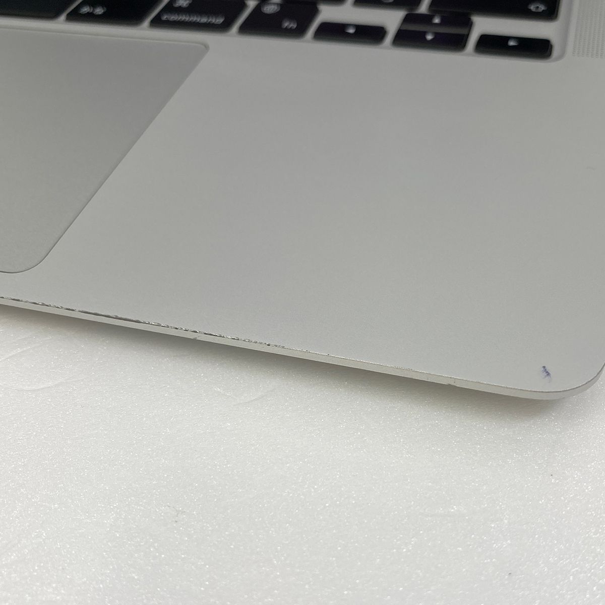 MacBook Air 13-inch 2020 M1【ランク：ジャンク】【カラー：シルバー