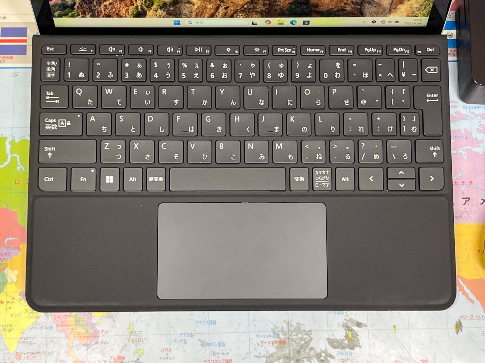 極美品 Surface Go 2 8GB LTE 10.5型 キーボード付 - メルカリ