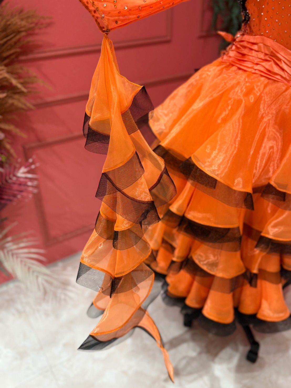 社交ダンス gentil ジャンティ オレンジ×ブラック Mサイズ