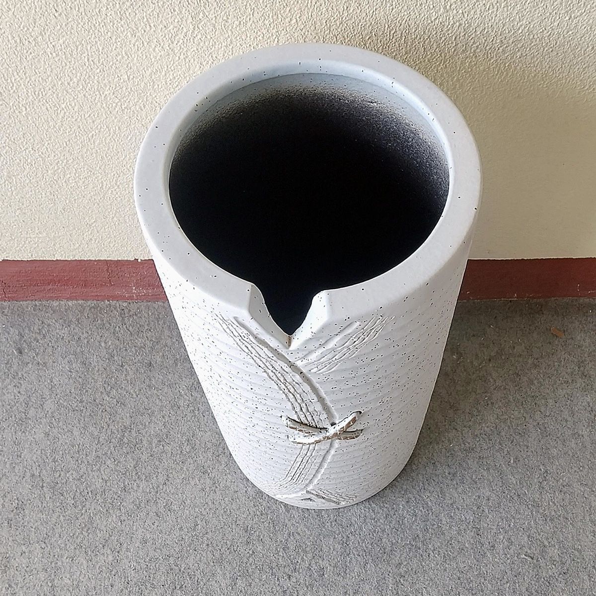 陶器 傘立て 結び傘立 信楽焼 ホワイト 白 TK-720 ヤマタツ陶業 - メルカリ