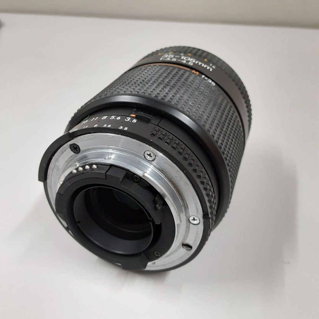 ニコン Nikon F-601 QUARTZ DATE フィルムカメラ 電池式（ジャンク品