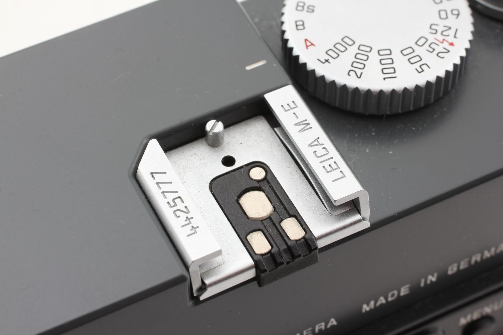 Leica M-E type220 ボディ CCD対策済み - メルカリ