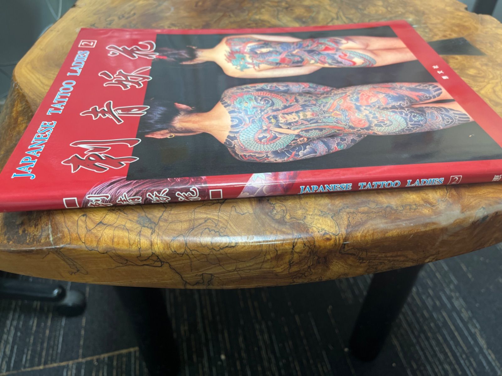 刺青妖花 JAPANESE TATTOO LADIES III You can catch @y.o.u_tattoo at