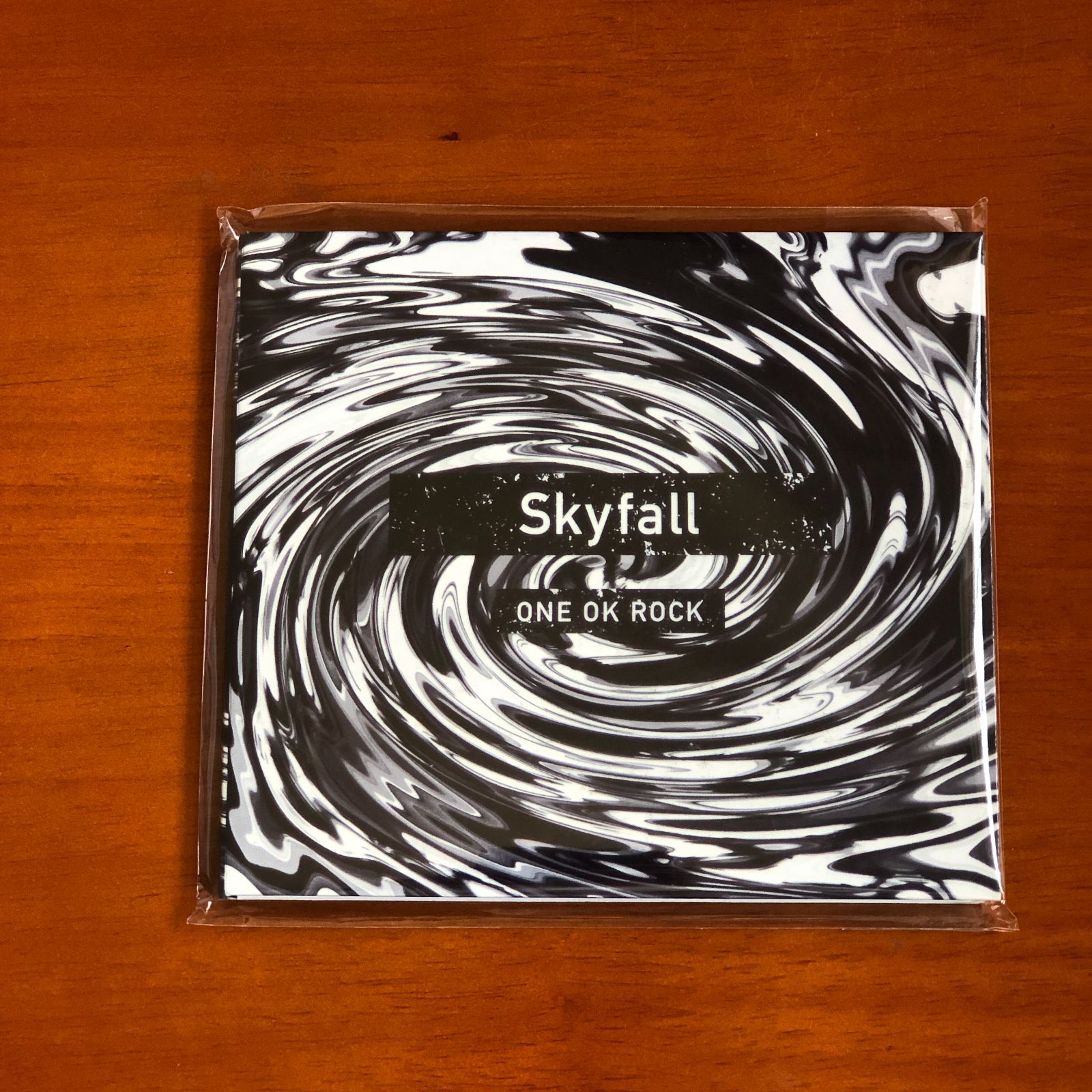 ONE OK ROCK Skyfall CD会場限定盤 新品未開封品 - メルカリ