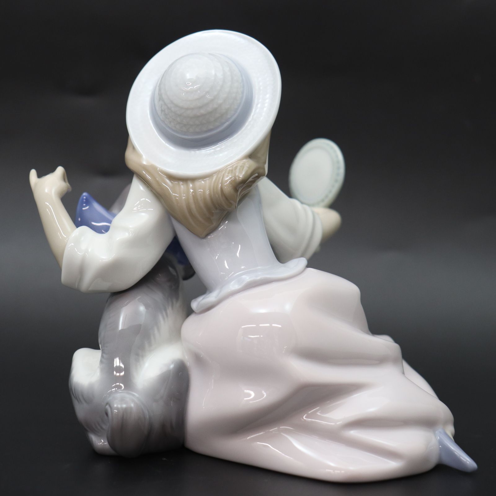 LLADRO リヤドロ アランフェスの貴婦人 陶器 人形 アランフェスの