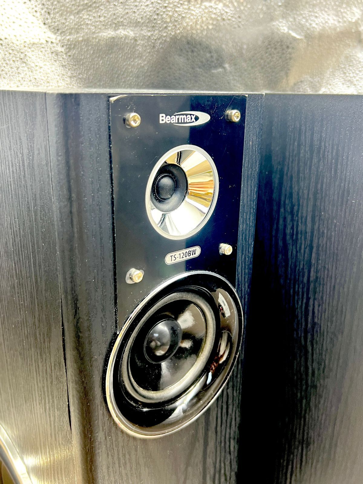 中古】クマザキエイム 大迫力 アンプ内蔵タワースピーカー VABEL