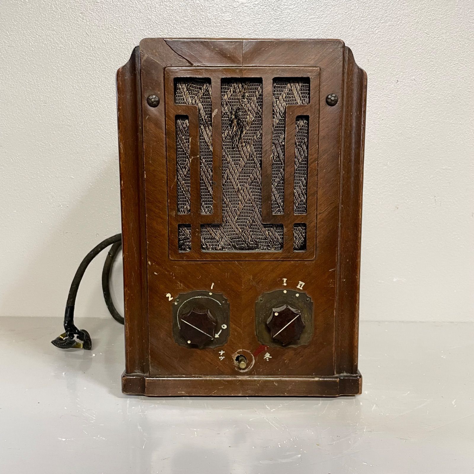 縦型 真空管ラジオ 真空管 メーカー不明 昭和レトロ アンティーク 通電