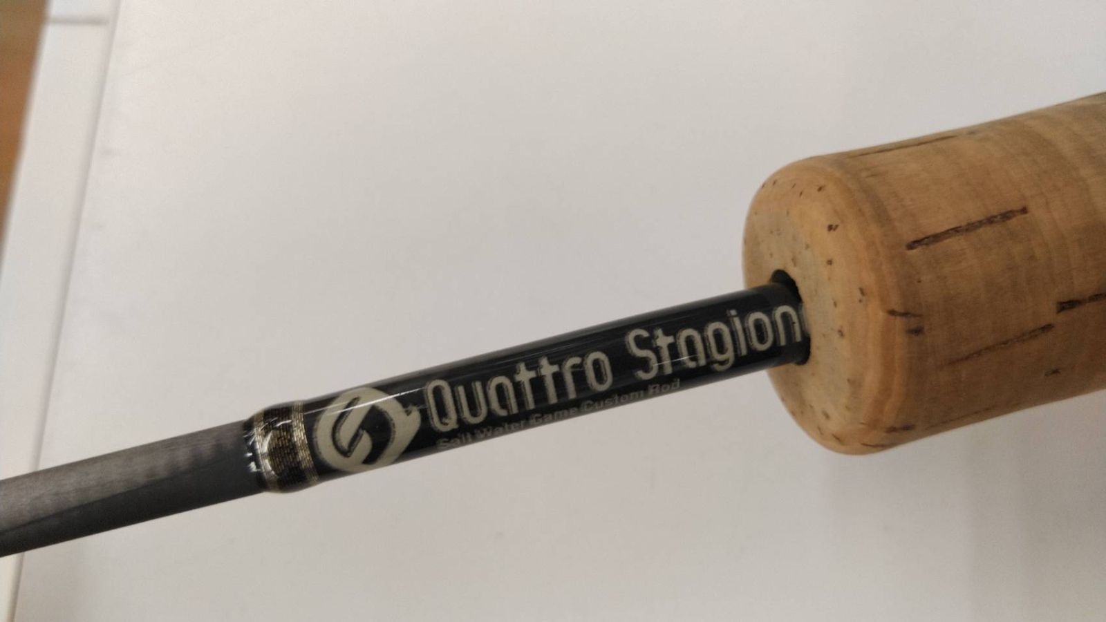 クアトロ スタジオーネ Quattro Stagione アルマーレ