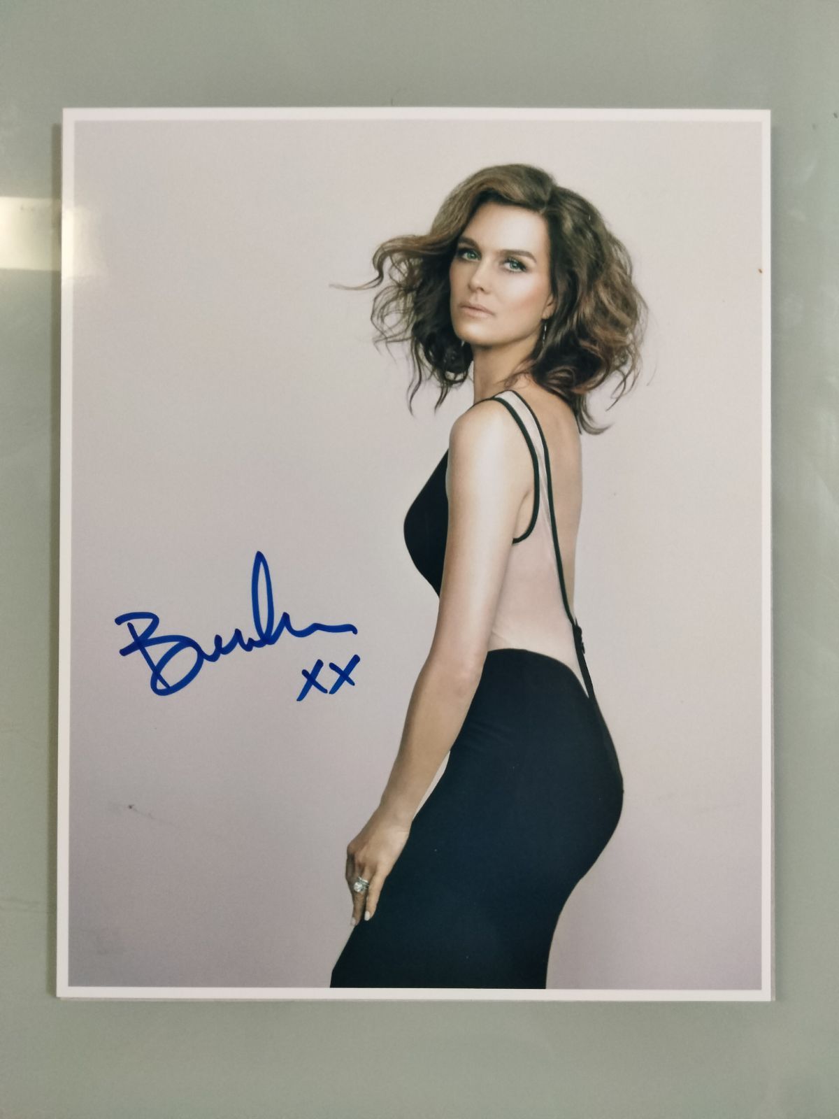 ブルック・シールズ直筆サイン入り超 大型写真…Brooke Shields