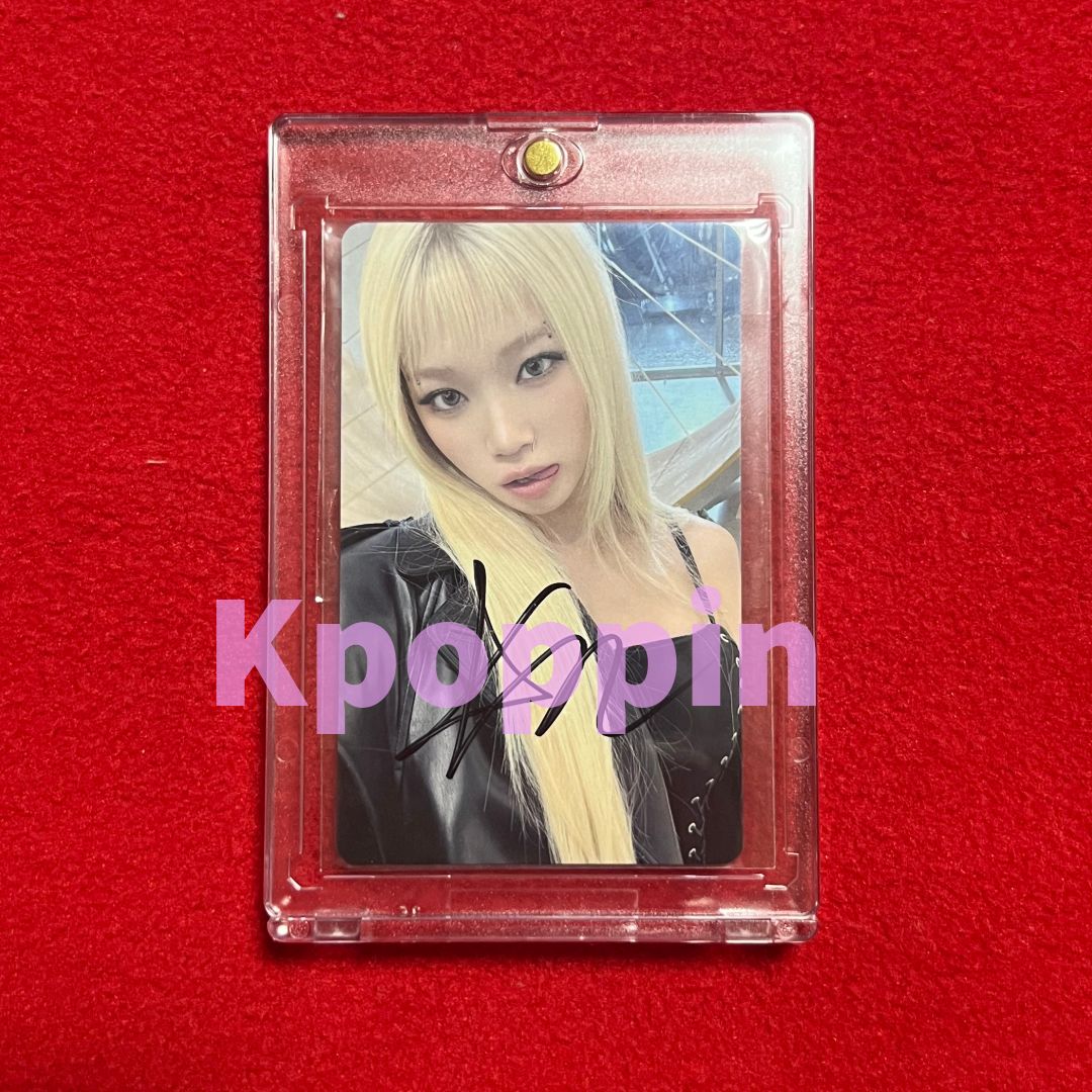 Le Sserafim チェウォン 直筆サイン入りトレカ Weverse Shop 1回目