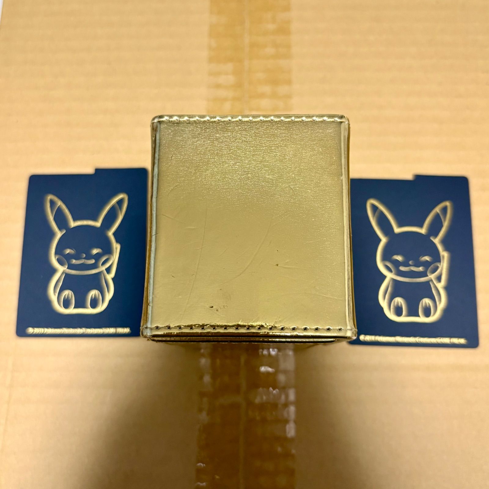 ポケモンカードゲーム フリップデッキケース ビリケンさんピカチュウ