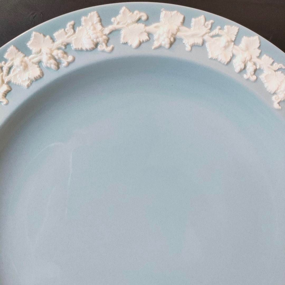 ☆廃盤品☆ウェッジウッド ディナープレート エンボス クイーンズ