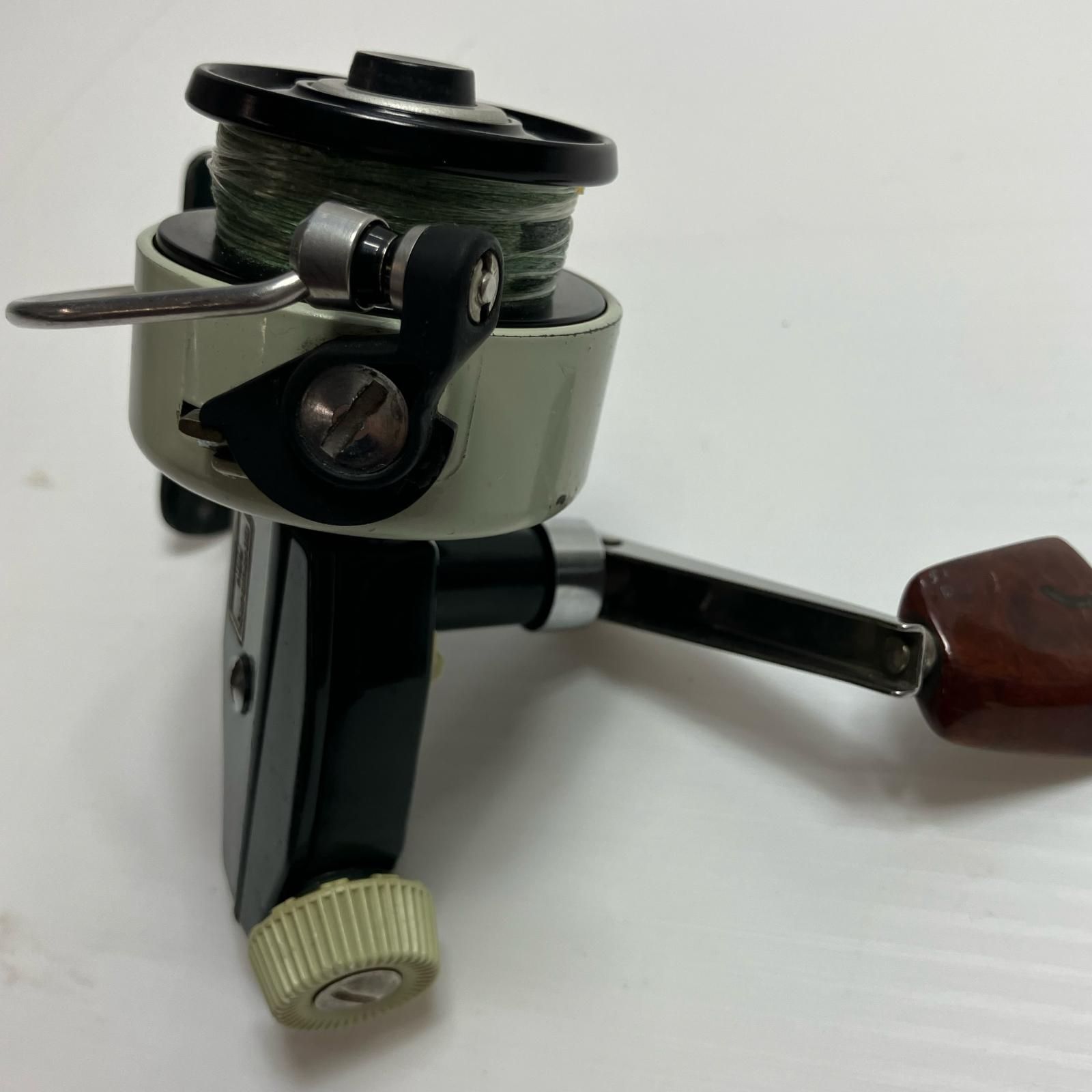 ABU スピニングリール ｶｰﾃﾞｨﾅﾙ33 - メルカリ