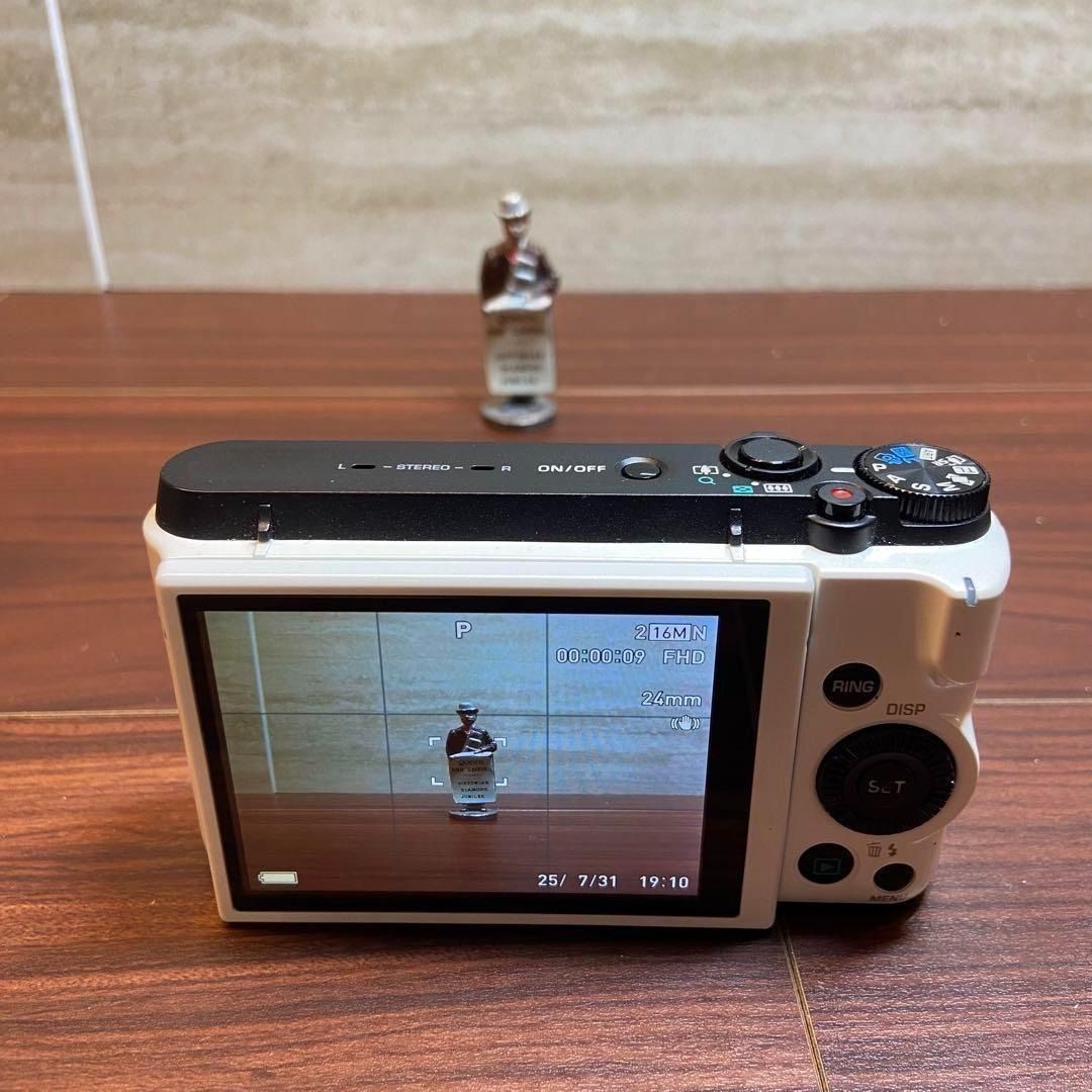 CASIO EXILIM EX-FC400S デジカメ ほぼ新品 3816 - メルカリ