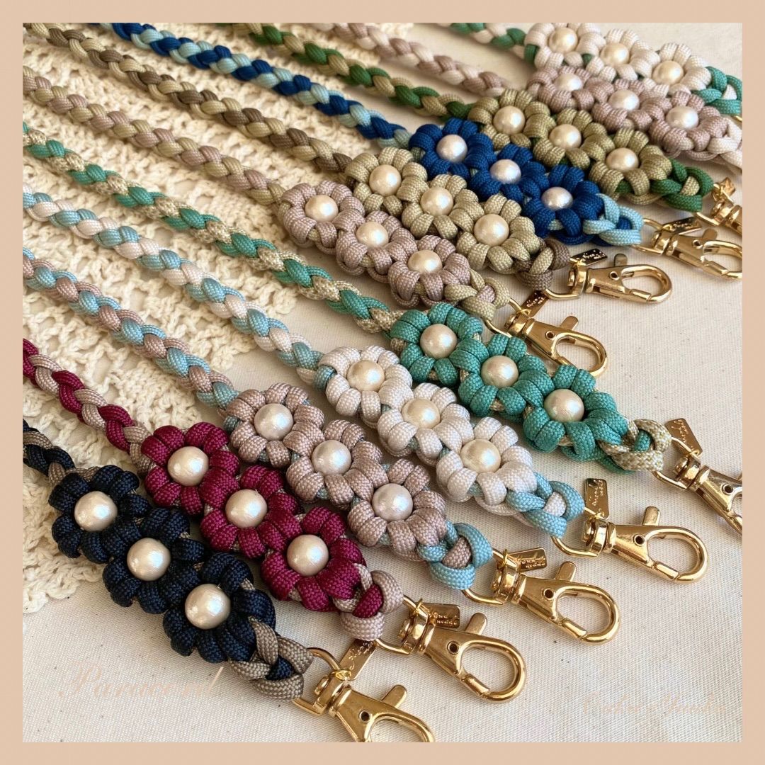 サクラ】パラコード スマホショルダー ストラップ ハンドメイド お花