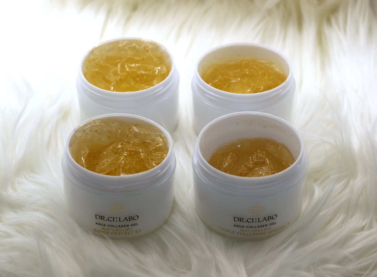 ドクターシーラボACゲルマチュアLパーフェクトEX 内容量：120g中約9割