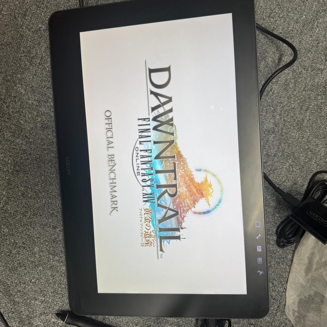 ジャンク】Wacom/Cintiq Pro 16/DTH-1620/15.6型 - メルカリ