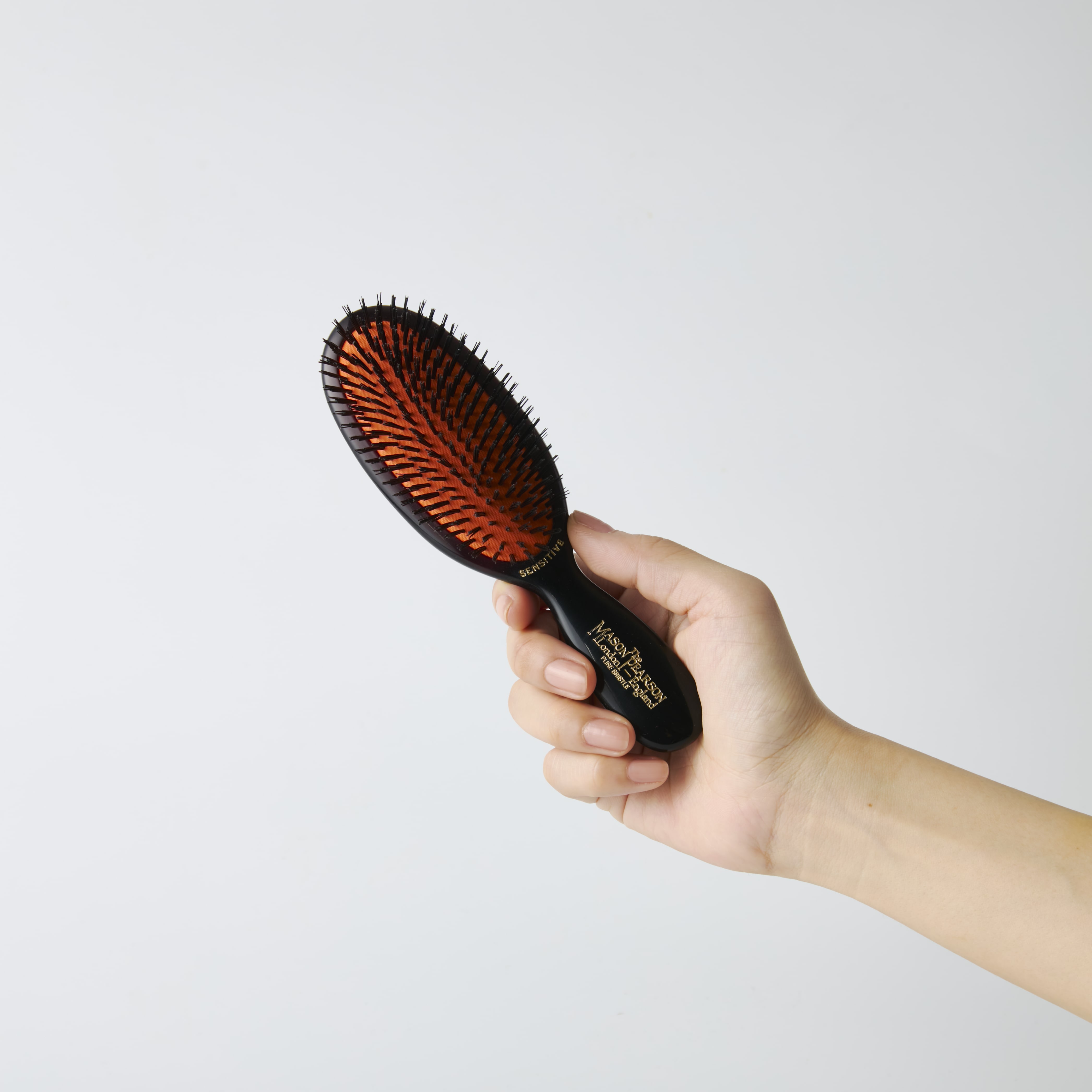 ポケットセンシティブブリッスルダーク・ルビー | 《公式》英国伝統の