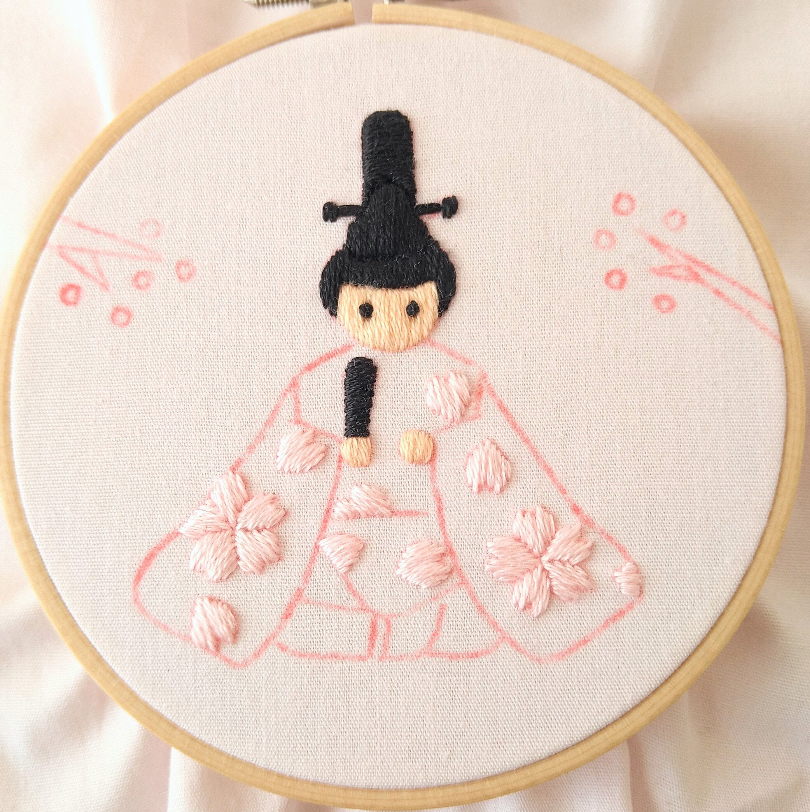 ひなまつりの刺繍枠キットを作ろう🌸 ステップ32 〜お内裏様の着物の