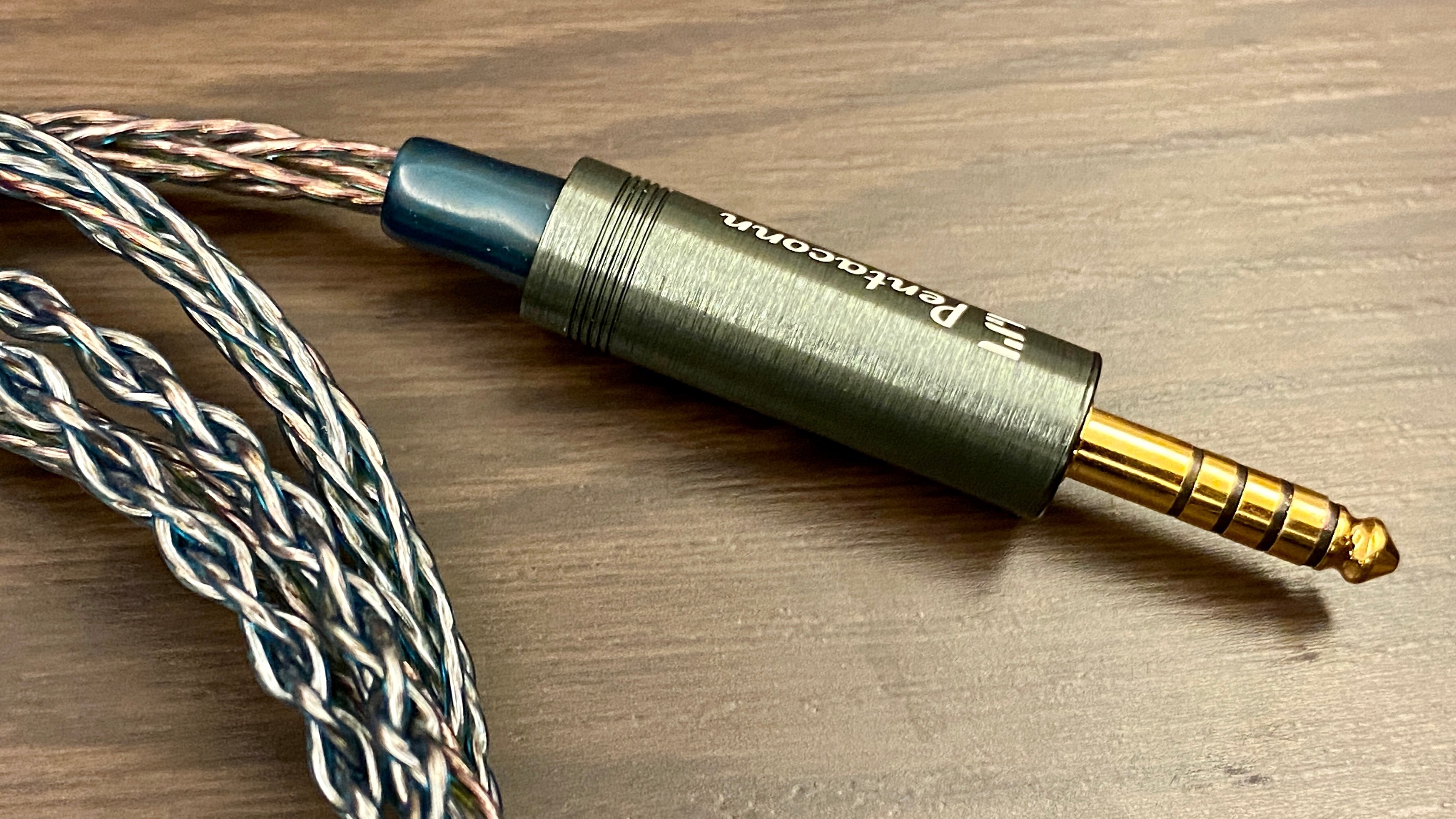 ヤバいケーブル屋さん】20万円の高額ケーブルよりもいい音…！？uran