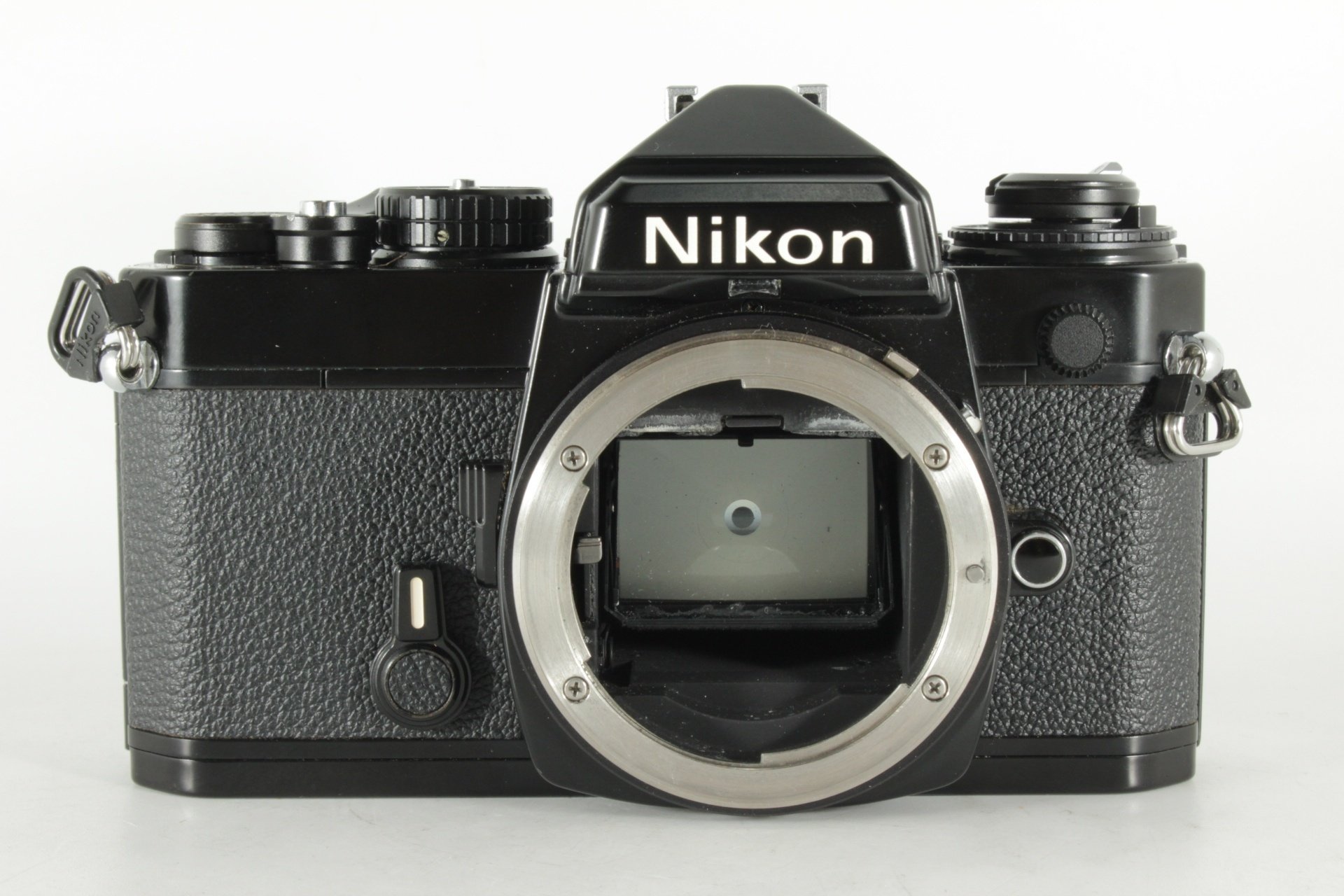 NIKON FE｜フリッパーズ・ガイド