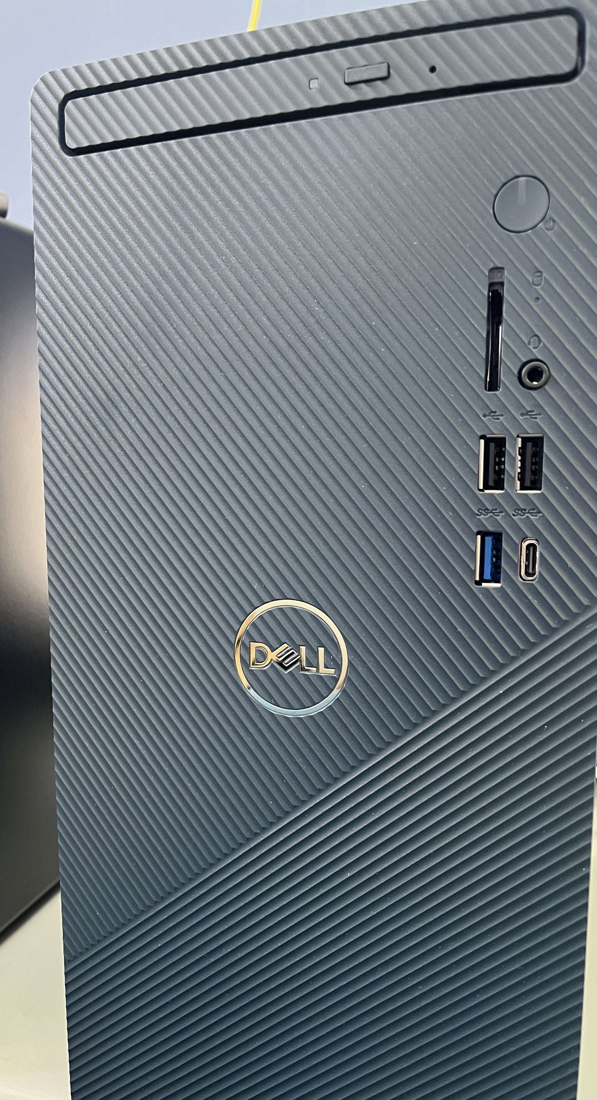 DELL inspiron3020 HDD増設｜4f2d 7b7f