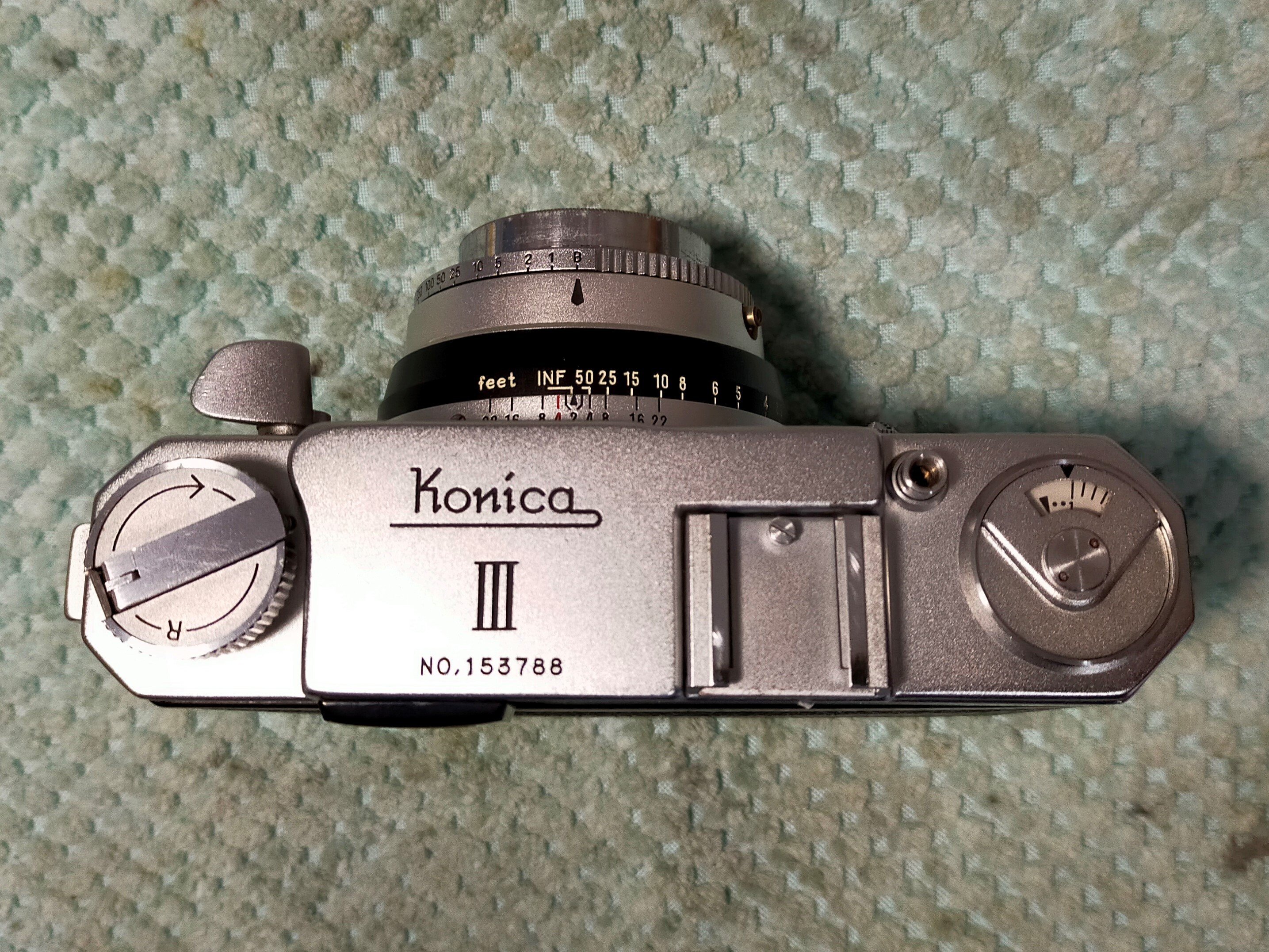 コニカ IIIの分解｜フィルムカメラ修理のアクアカメラ