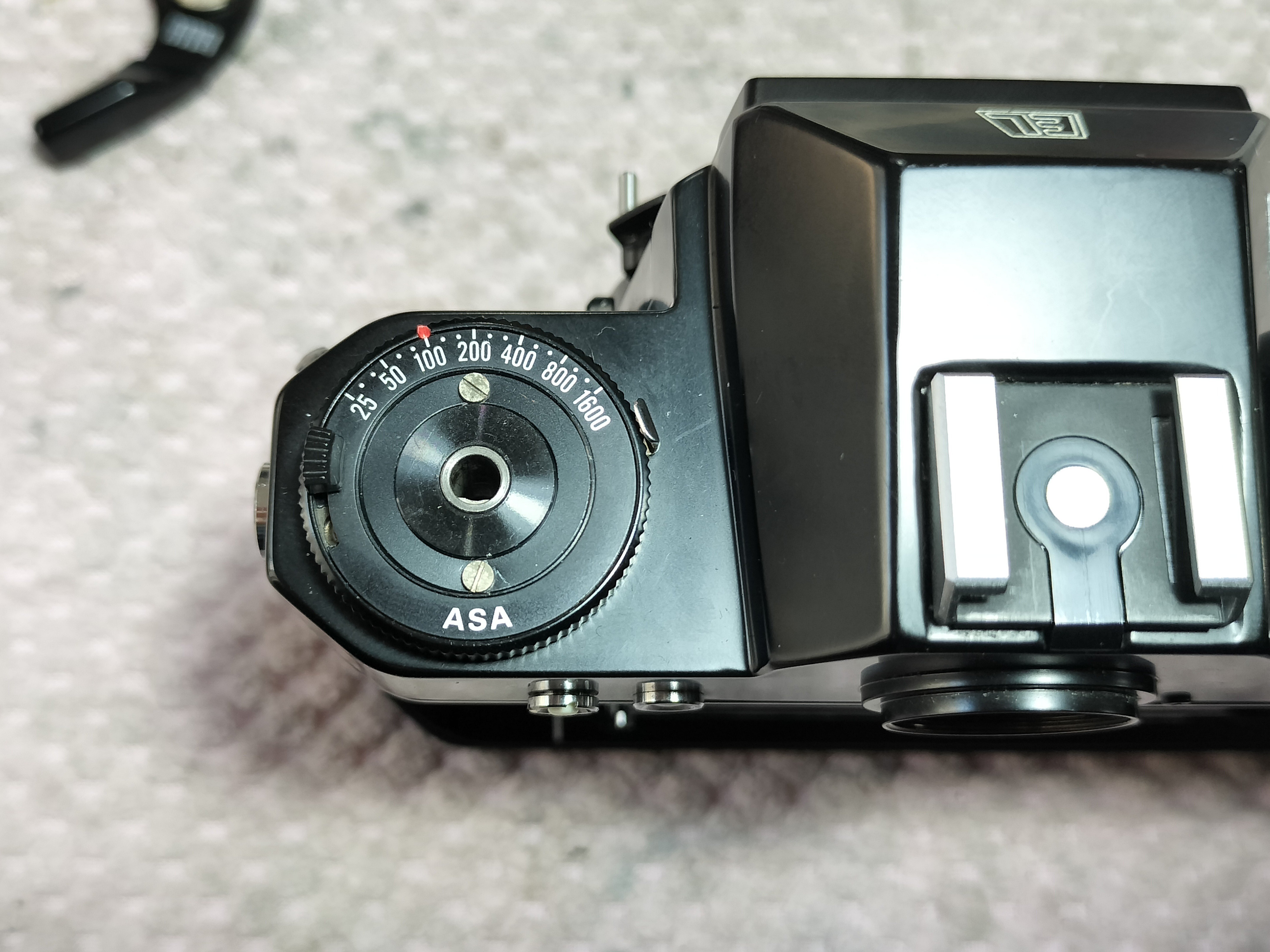 Nikon Nikomat ELの分解｜フィルムカメラ修理のアクアカメラ