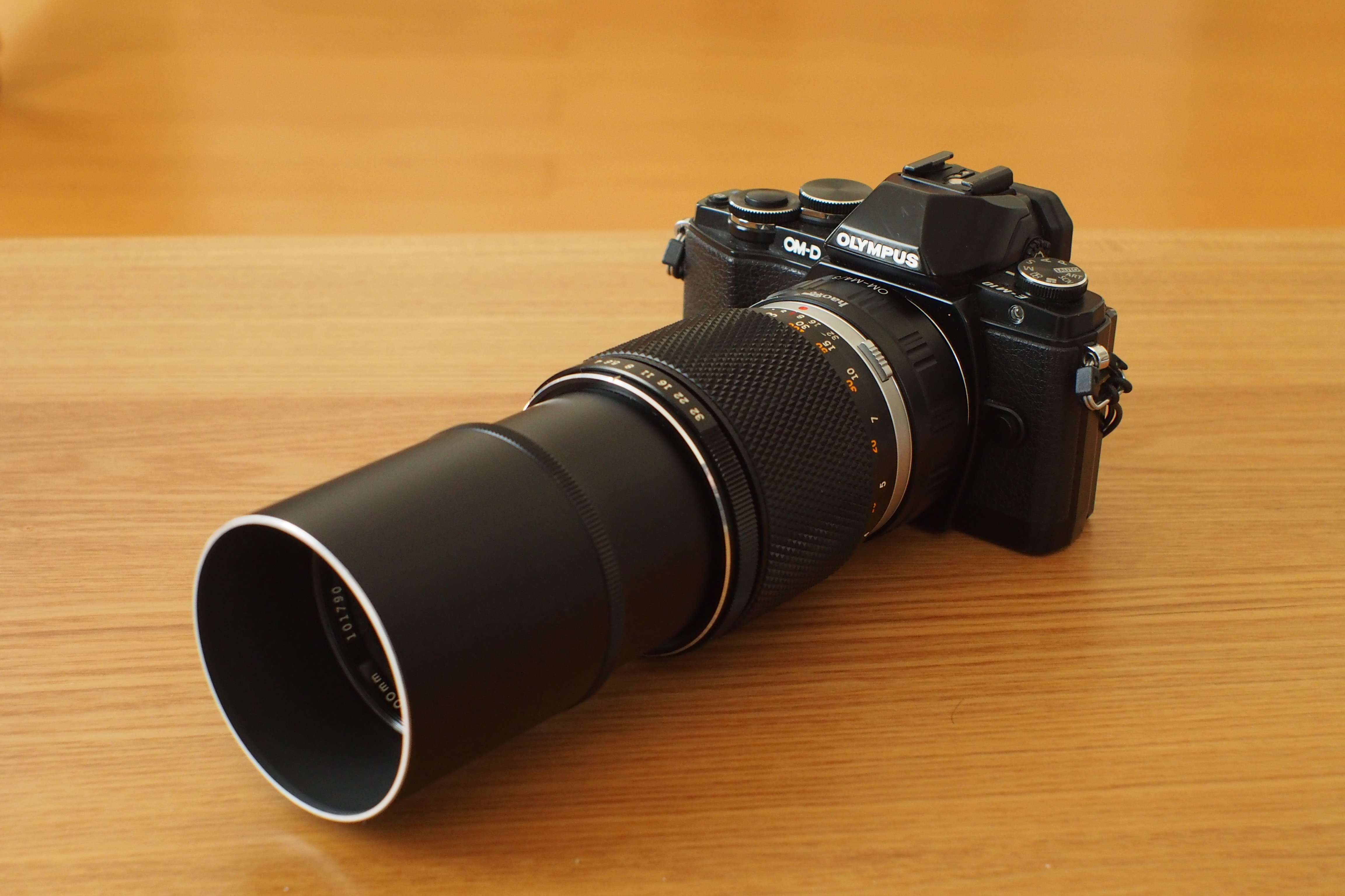 OM ZUIKO AUTO-T 200mm F4で飛びもの撮影｜アトリエデルタ