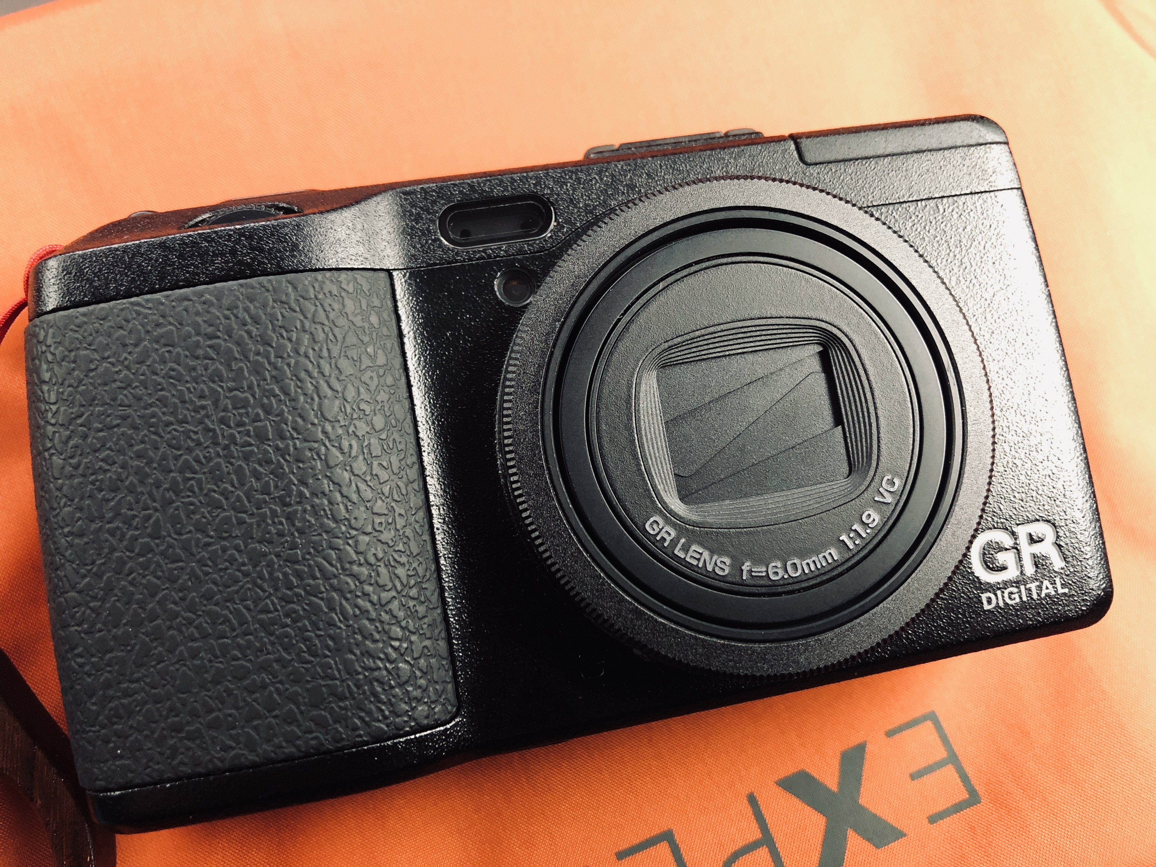 RICOH GRⅢの魅力について｜山とカメラと好きな物