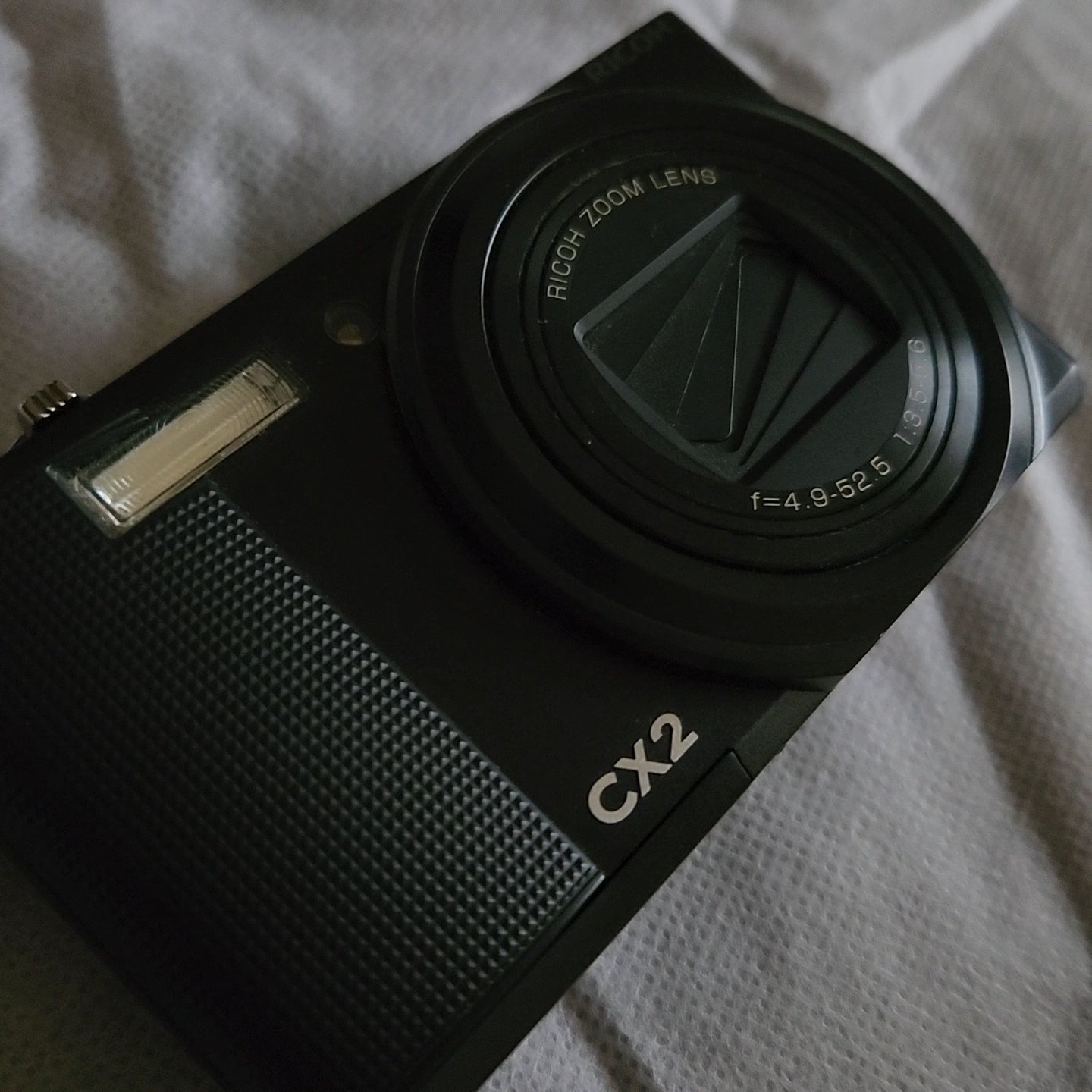 オールドコンデジを語るには早いけれど。｜まじめさん｜Webライター