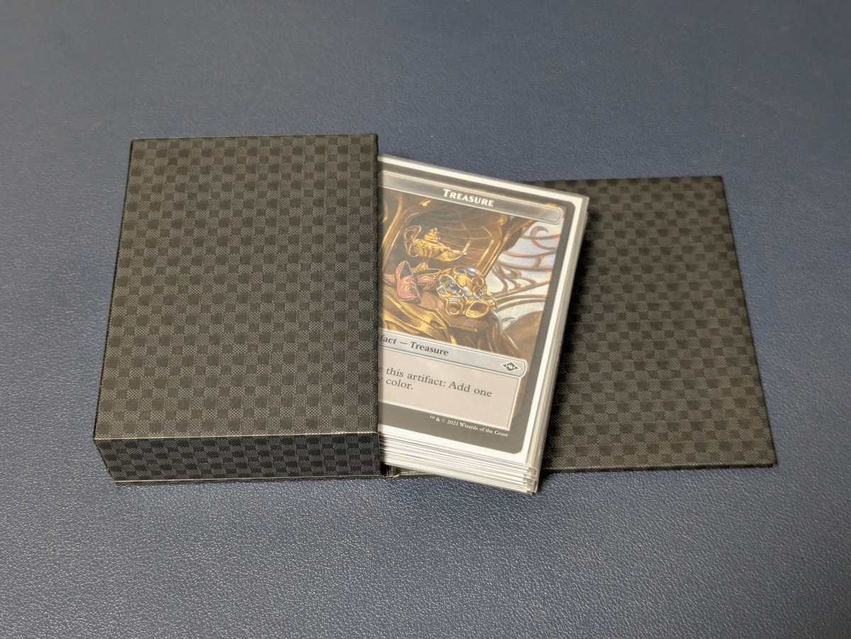 MTGプレイマットアソート(30点)+おまけサプライ(デッキケース